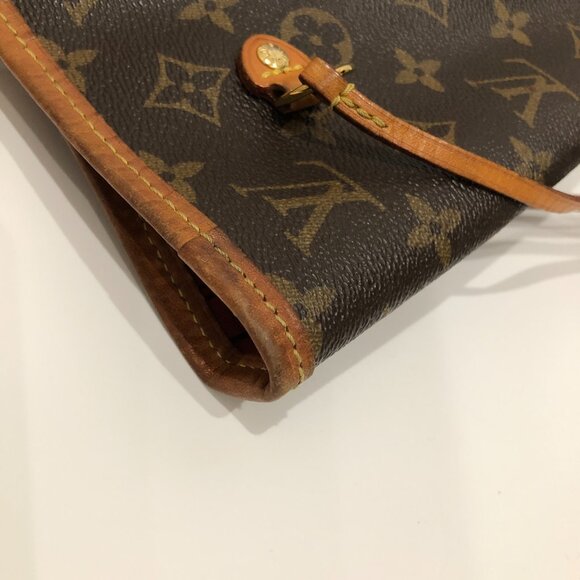 Louis Vuitton Monogram Neverfull MM sku# 85760 (well used, odor) - Picture 9 of 14